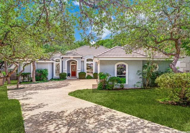 Photo 1 of Single family home for sale at 12 Westelm Gdns, San Antonio, TX 78230 | MLS# 1992547 | Listing updated on 2026-09-11