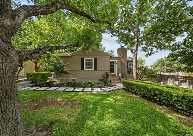 Homes for sale in San Antonio, TX | 330 W Agarita Ave, San Antonio, TX 78212 | MLS# 1992548