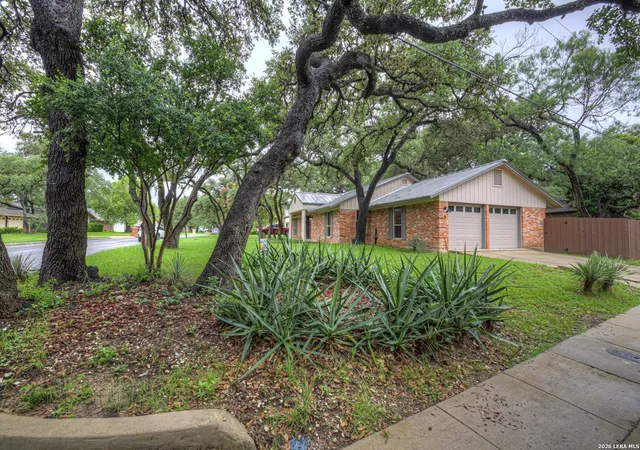 Homes for sale in San Antonio, TX | 903 Fabulous Dr, San Antonio, TX 78213 | MLS# 1992568