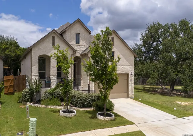 Photo 4 of Single family home for sale at 1551 Balcones Fault, New Braunfels, TX 78132 | MLS# 1992575 | Listing updated on 2026-09-10