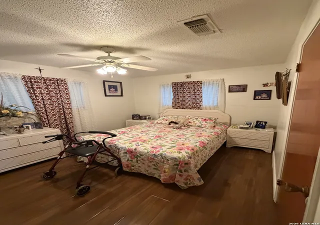 Photo 2 of Single family home for sale at 2149 Edna St, Eagle Pass, TX 78852 | MLS# 1992703 | Listing updated on 2026-08-07