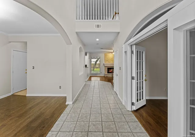 Photo 3 of Sale Pending at 906 Elkins Lk, San Antonio, TX 78260 | MLS# 1992728 | Listing updated on 2026-08-06