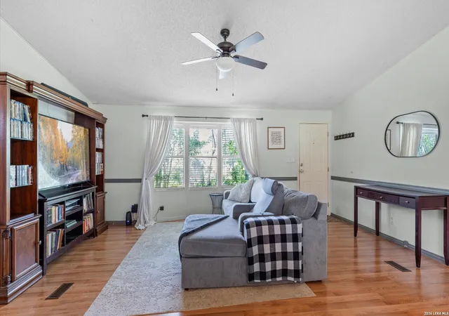 3rd image of 164 Oak Cv, San Marcos, TX 78666 | MLS# 1992734