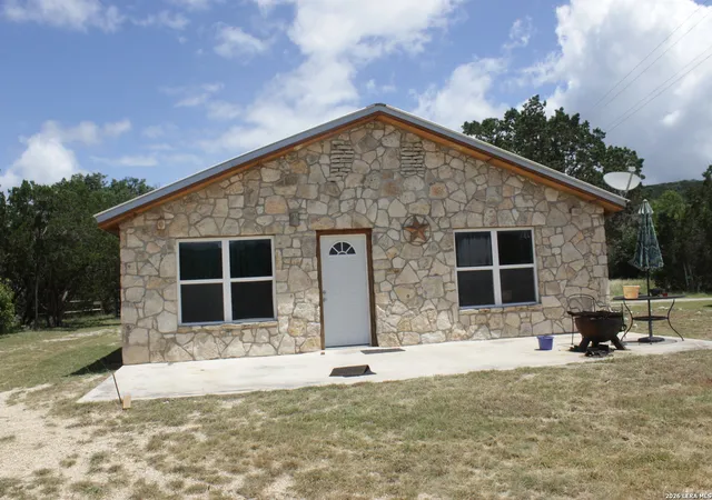 2nd image of 898 Old Rocksprings Road, Leakey, TX 78873 | MLS# 1992748
