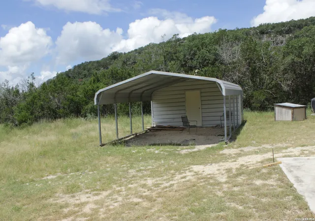 3rd image of 898 Old Rocksprings Road, Leakey, TX 78873 | MLS# 1992748