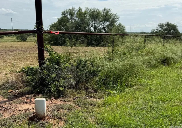 5th image of Tbd Cr 1629/Hillcrest Dr, Moore, TX 78057 | MLS# 1992770