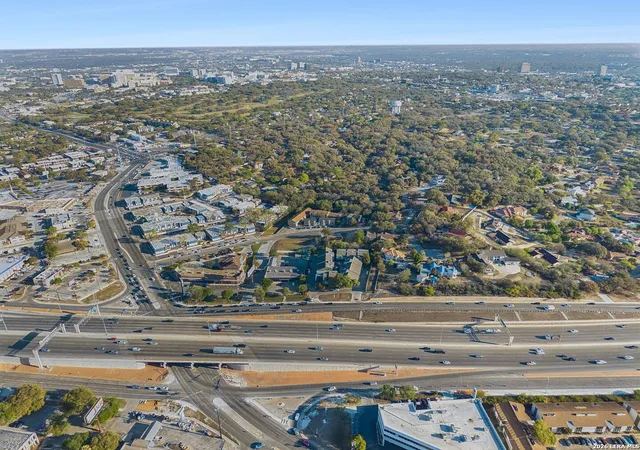 17th image of 6611 Southpoint #A101, San Antonio, TX 78229 | MLS# 1992789