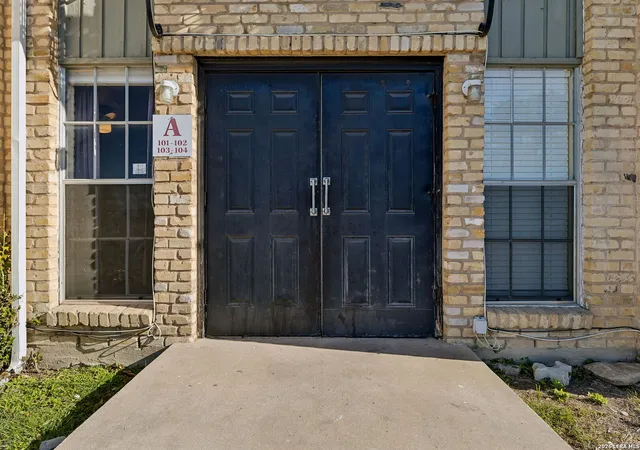 5th image of 6611 Southpoint, San Antonio, TX 78229