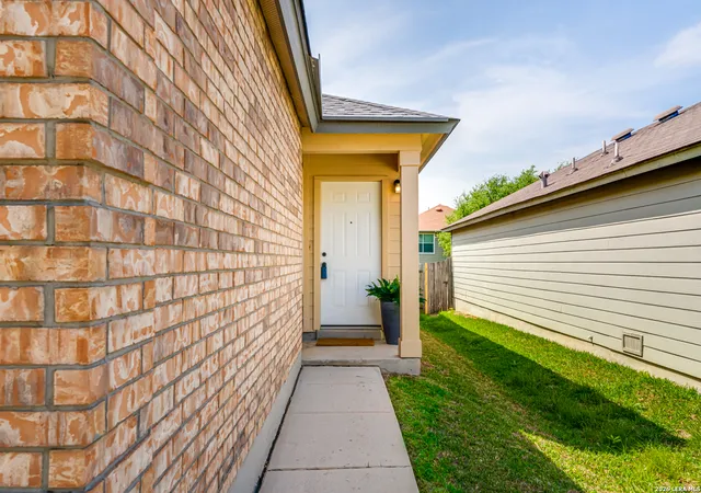 Photo 3 of Single family home for sale at 11138 Ranger Cavern, San Antonio, TX 78254 | MLS# 1992791 | Listing updated on 2026-10-10