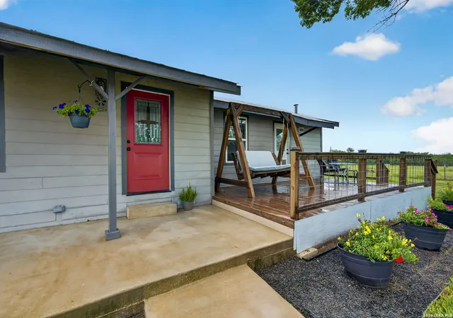 Photo 3 of Sale Pending at 5054 Odaniel, Seguin, TX 78155 | MLS# 1992820 | Listing updated on 2026-08-16