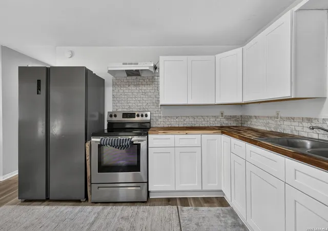 3rd image of 218 Kelly St, Center Point, TX 78010 | MLS# 1992825
