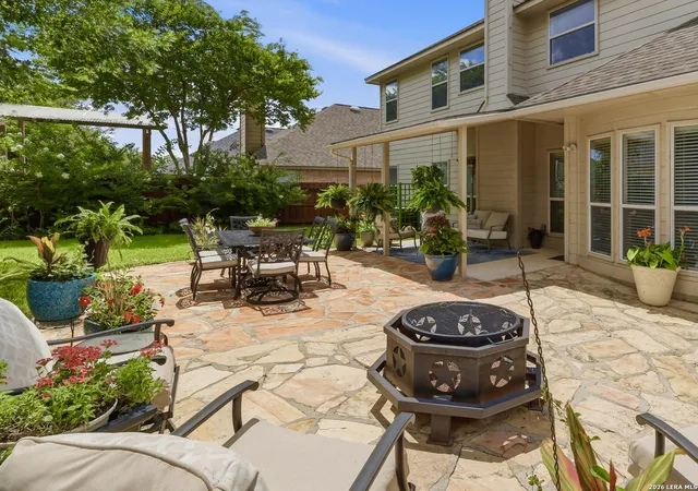Single family home for sale at 2707 Summit View, San Antonio, TX 78261 | MLS# 1992833