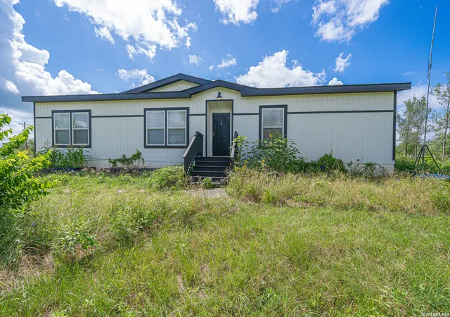 3rd image of 3433 Gander Slough, Kingsbury, TX 78638 | MLS# 1992841