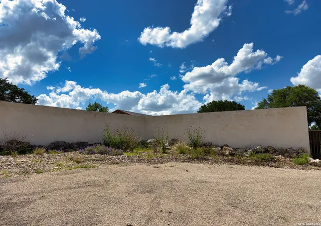 3rd image of 129 Rapids Cir, Bandera, TX 78003 | MLS# 1992845