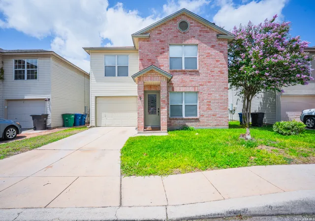 Photo 1 of Single family home for sale at 5 Stallion Hls, San Antonio, TX 78238 | MLS# 1992899 | Listing updated on 2026-10-29