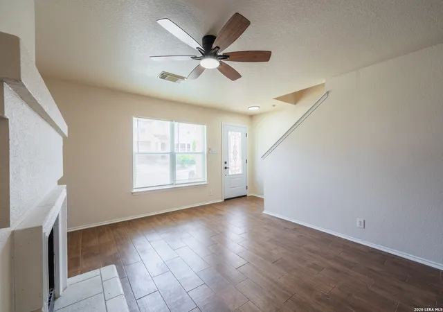 Photo 3 of Single family home for sale at 5 Stallion Hls, San Antonio, TX 78238 | MLS# 1992899 | Listing updated on 2026-10-29