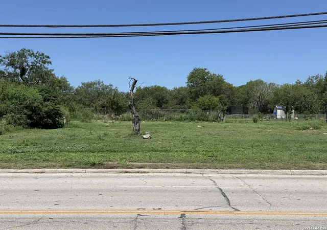 Photo 1 of Land for sale at 3513 Commercial Ave #3, San Antonio, TX 78221 | MLS# 1992950 | Listing updated on 2026-08-06