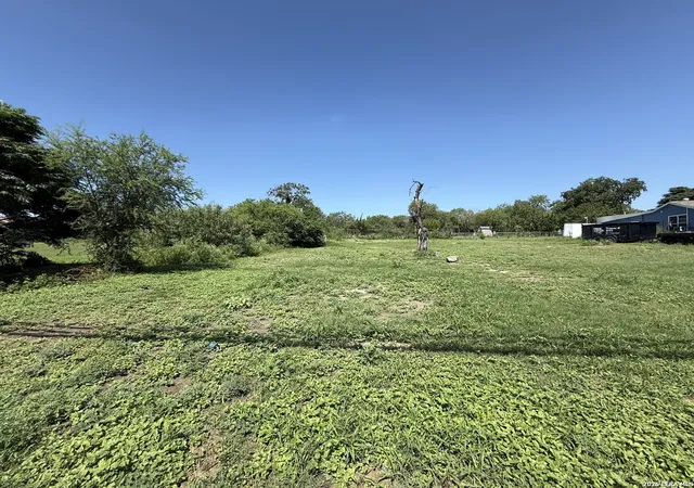 Photo 3 of Land for sale at 3513 Commercial Ave #3, San Antonio, TX 78221 | MLS# 1992950 | Listing updated on 2026-08-06