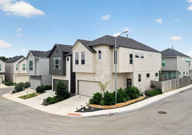 2nd image of 8851 Oakland Rd #61, San Antonio, TX 78240 | MLS# 1992955