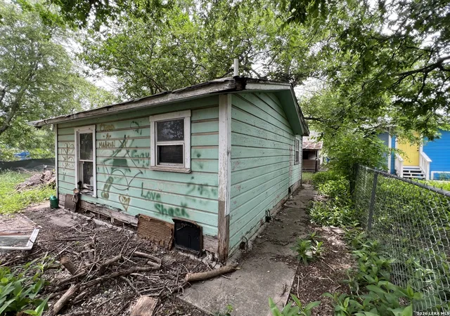 Homes for sale in San Antonio, TX | 150 Ricardo, San Antonio, TX 78237 | MLS# 1992996