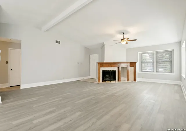 Photo 3 of Sale Pending at 6827 Country Hl, San Antonio, TX 78240 | MLS# 1993005 | Listing updated on 2026-08-07