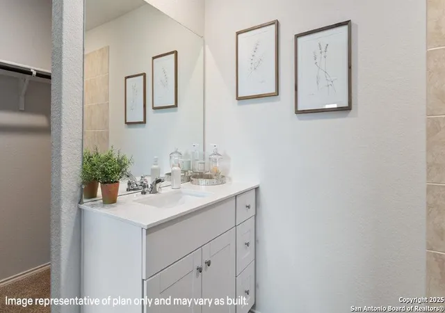 3rd image of 14817 Hemphill King, San Antonio, TX 78245 | MLS# 1993006