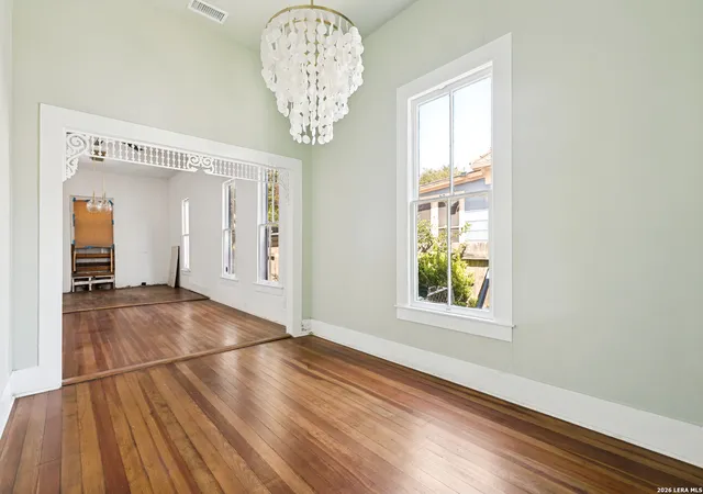 Photo 3 of Single family home for sale at 325 Cedar St, San Antonio, TX 78210 | MLS# 1993020 | Listing updated on 2026-09-19
