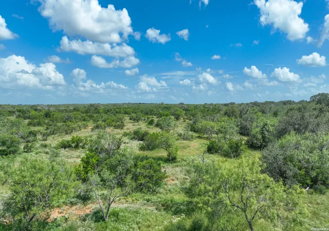 10th image of 0000 Cr 307, Jourdanton, TX 78026 | MLS# 1993026