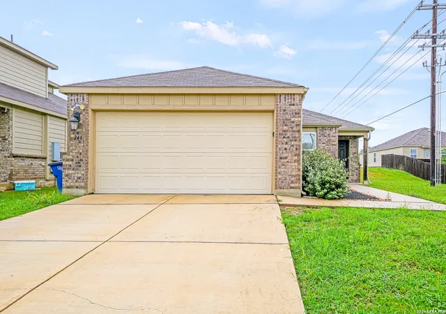 3rd image of 244 Stevens, New Braunfels, TX 78130 | MLS# 1993028