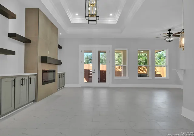 Photo 4 of Single family home for sale at 1363 Canyon Edge, Canyon Lake, TX 78133 | MLS# 1993036 | Listing updated on 2026-10-09