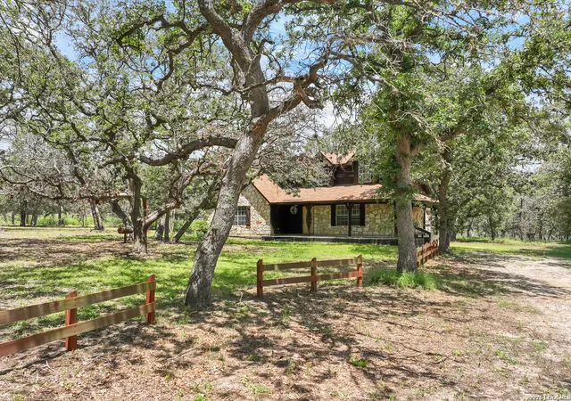 Single family home for sale at 336 Lost Trail, La Vernia, TX 78121 | MLS# 1993042 | Listing updated on 2026-10-06