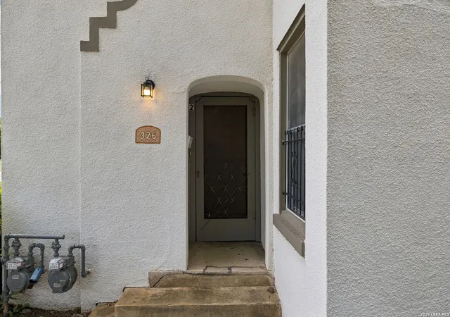 Homes for sale in San Antonio, TX | 326 E Mistletoe Ave, San Antonio, TX 78212 | MLS# 1993048