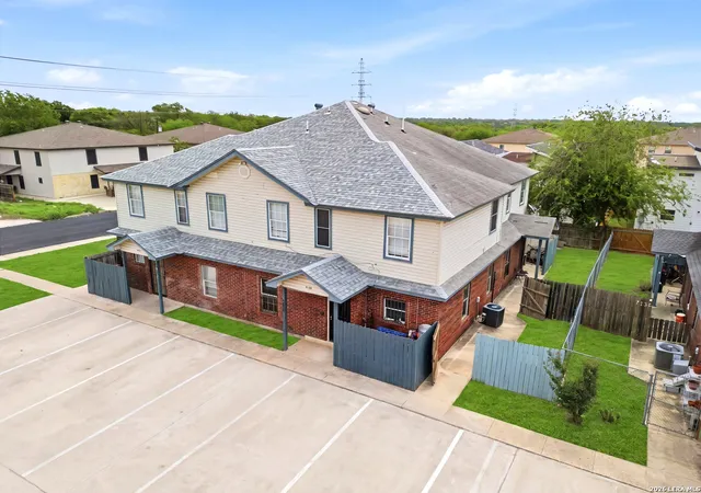 33rd image of 7642 7448 Windsor Oaks, San Antonio, TX 78239 | MLS# 1993058