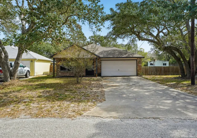 Homes for sale in Fulton, TX | 514 N 6Th St, Fulton, TX 78358 | MLS# 1993065