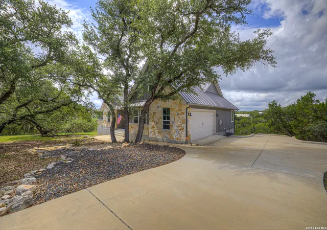 Photo 3 of Sale Pending at 562 Toye Blvd, Canyon Lake, TX 78133 | MLS# 1993078 | Listing updated on 2026-09-15
