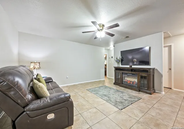 Photo 3 of Sale Pending at 9830 Hildebrandt Rd, San Antonio, TX 78222 | MLS# 1993084 | Listing updated on 2026-09-08