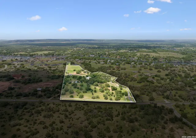 2nd image of 1450 Fm 2342, Kingsland, TX 78639 | MLS# 1993108