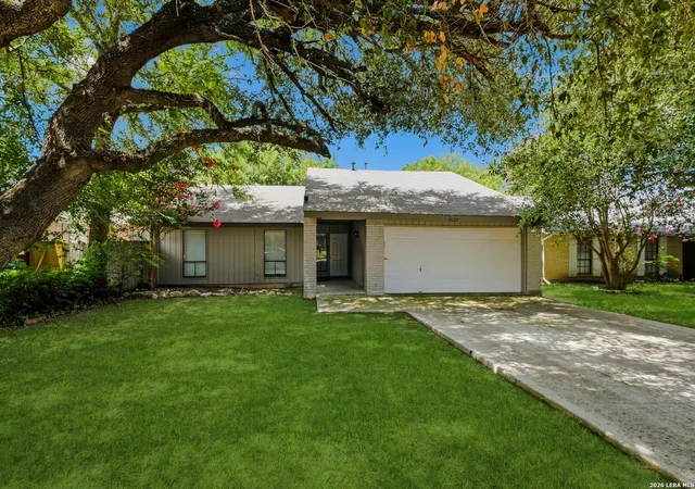 Photo 1 of Single family home for sale at 4622 La Marquesa St, San Antonio, TX 78233 | MLS# 1993121 | Listing updated on 2026-09-10