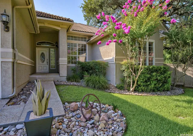 Photo 3 of Single family home for sale at 19216 Tierra Cv, San Antonio, TX 78258 | MLS# 1993187 | Listing updated on 2026-09-16