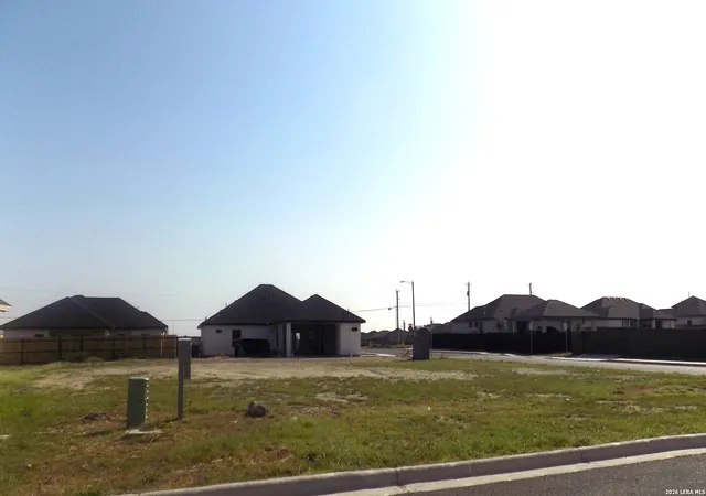 6th image of 3298 Ethel Dr, Eagle Pass, TX 78852 | MLS# 1993193