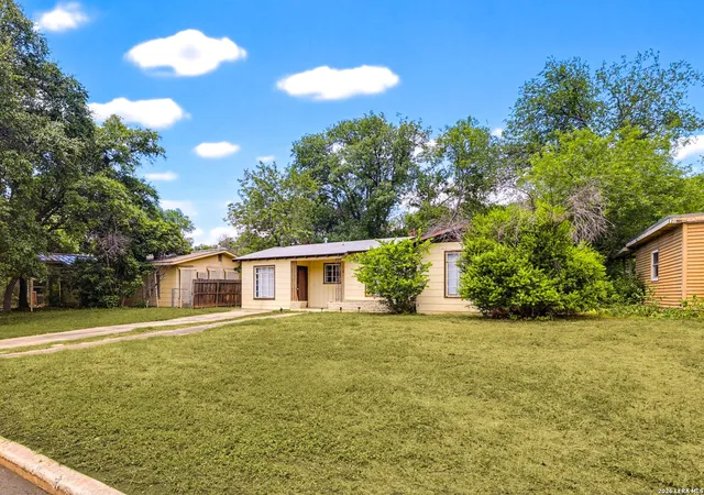 24th image of 115 Loy Dr, San Antonio, TX 78228 | MLS# 1993195
