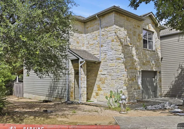 Photo 2 of Single family home for sale at 13103 Brook Arbor, San Antonio, TX 78232 | MLS# 1993209 | Listing updated on 2026-09-14