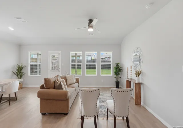 Photo 4 of Single family home for sale at 5443 Jasmine Spur, Bulverde, TX 78163 | MLS# 1993217 | Listing updated on 2026-09-13