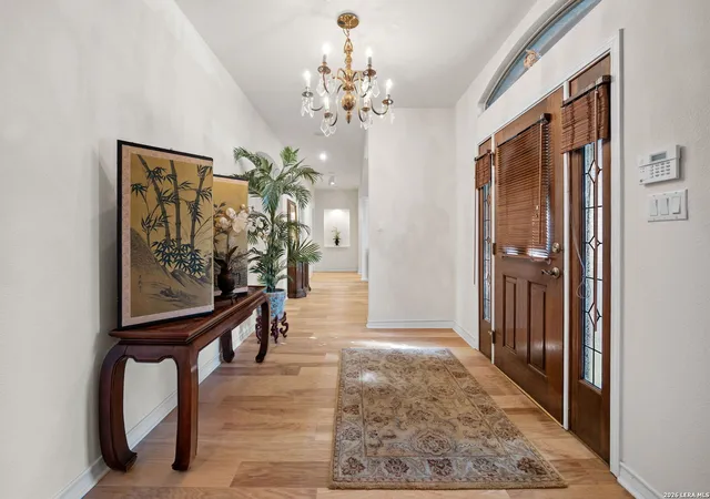 Photo 4 of Single family home for sale at 7 Greens Shadow, San Antonio, TX 78216 | MLS# 1993236 | Listing updated on 2026-08-08