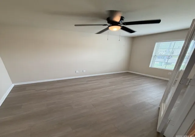 Photo 3 of Single family home for sale at 810 Retama, San Antonio, TX 78219 | MLS# 1993272 | Listing updated on 2026-09-19