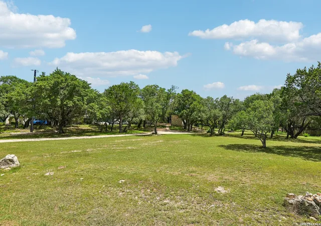 Photo 4 of Single family home for sale at 31320 Sunlight Dr, Bulverde, TX 78163 | MLS# 1993278 | Listing updated on 2026-10-08