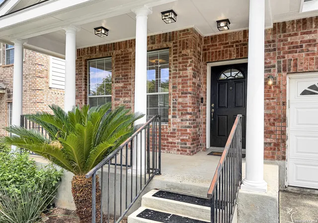 Photo 3 of Single family home for sale at 9015 Burnt Peak, Helotes, TX 78023 | MLS# 1993292 | Listing updated on 2026-09-07