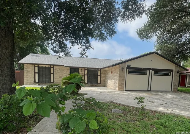 Homes for sale in San Antonio, TX | 9334 Cliff Way St, San Antonio, TX 78250 | MLS# 1993306