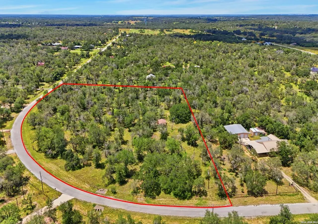 4th image of 1440 Clear Lake Loop, Poteet, TX 78065 | MLS# 1993347