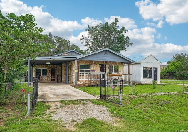 2nd image of 4229 & 4225 Mansion, Von Ormy, TX 78073 | MLS# 1993391